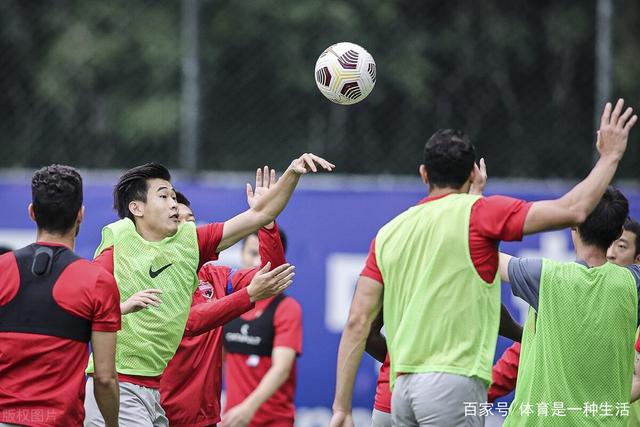 切尔西新援拉克鲁瓦：以领袖姿态追求胜利与荣誉